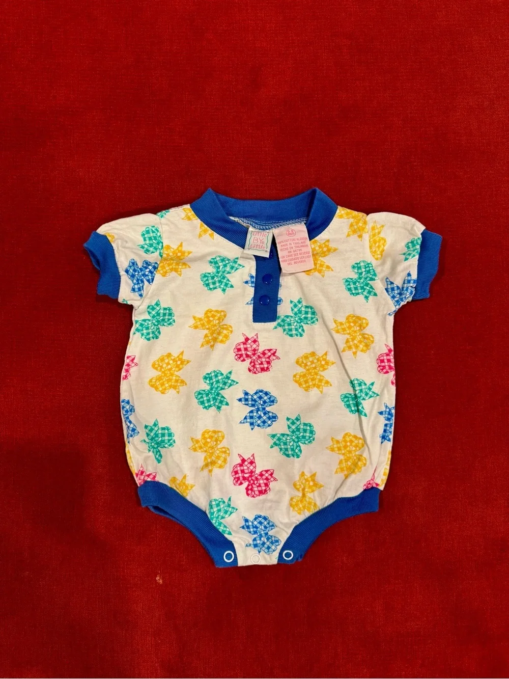 Vintage Blue-Trim Baby Onesie with Multicolor Gingham Bow Print